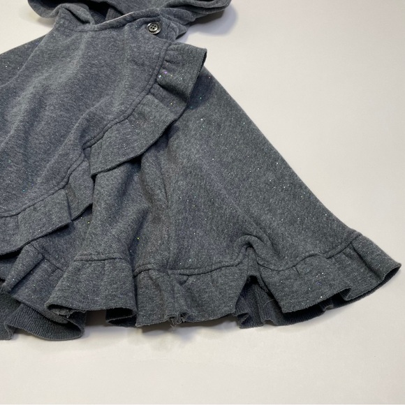 Max Studio Baby Girl Sparkly Hooded Ruffle Poncho Cape Sweater 24M - Picture 3 of 10